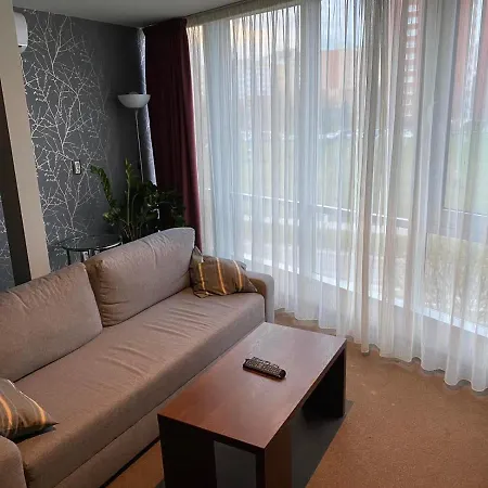 Apartament Glass House